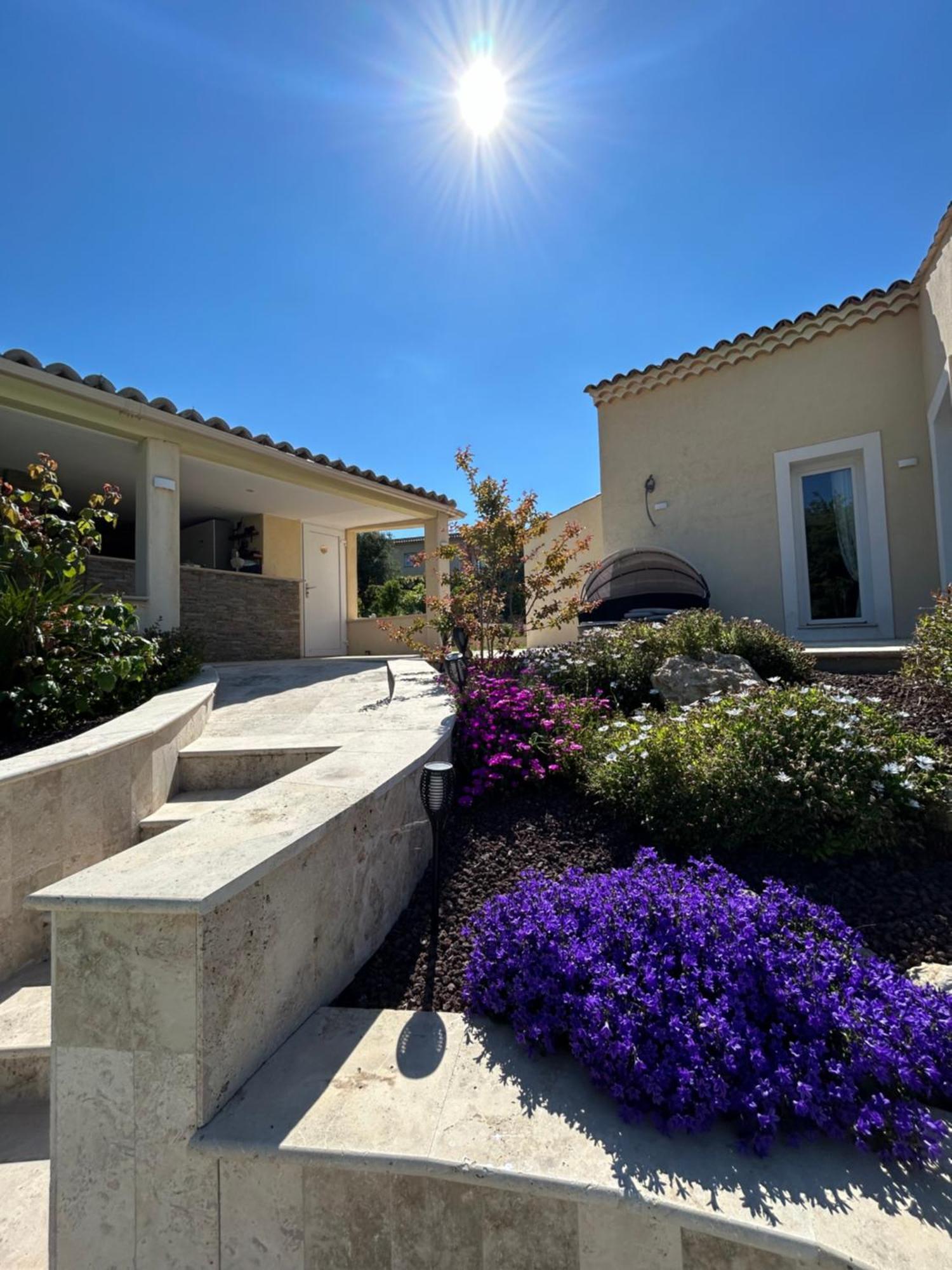 Duplex Oliveraie Piscine Au Sel Marin Et Parking * Nice