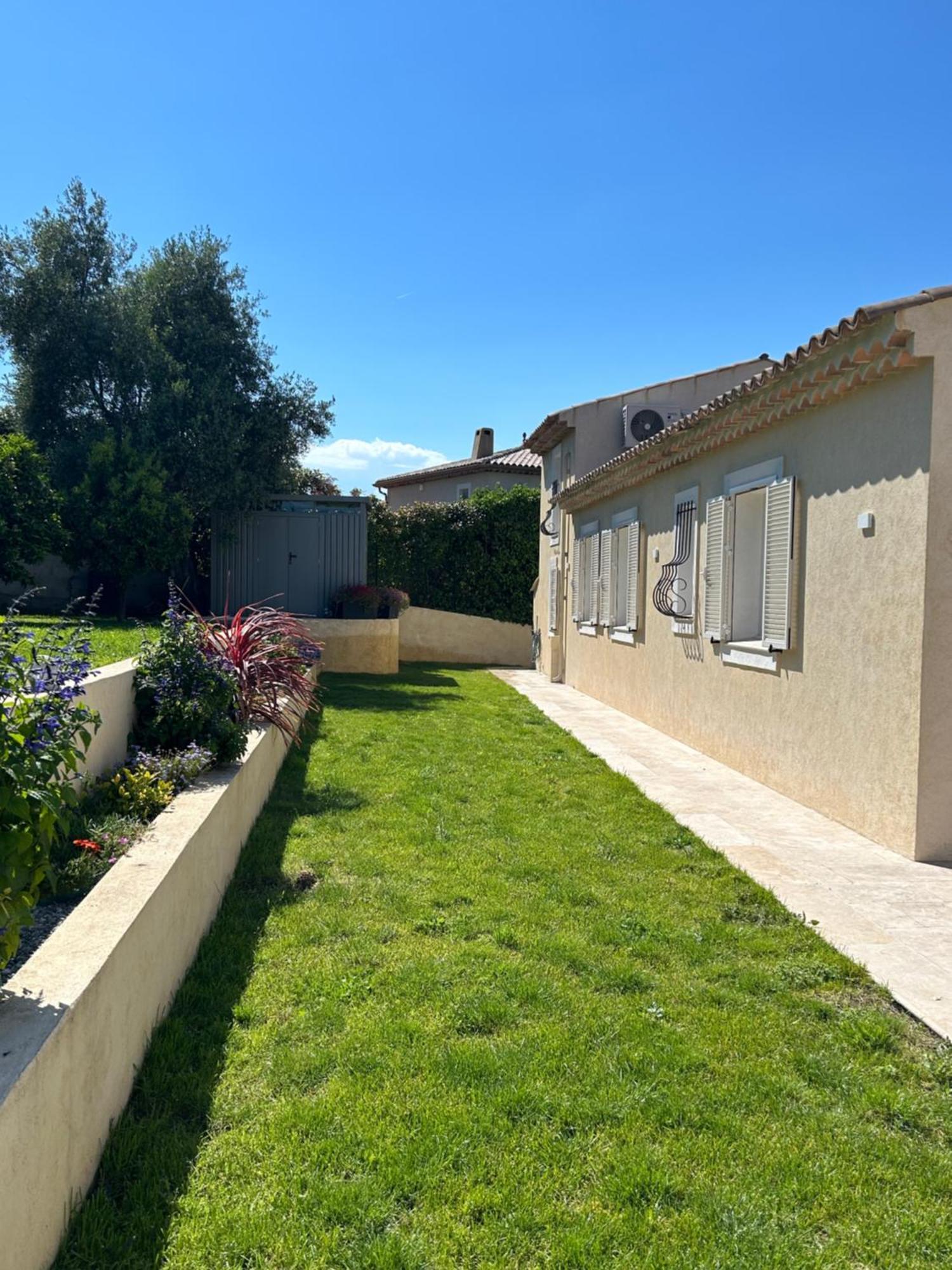 Duplex Oliveraie Piscine Au Sel Marin Et Parking Niza